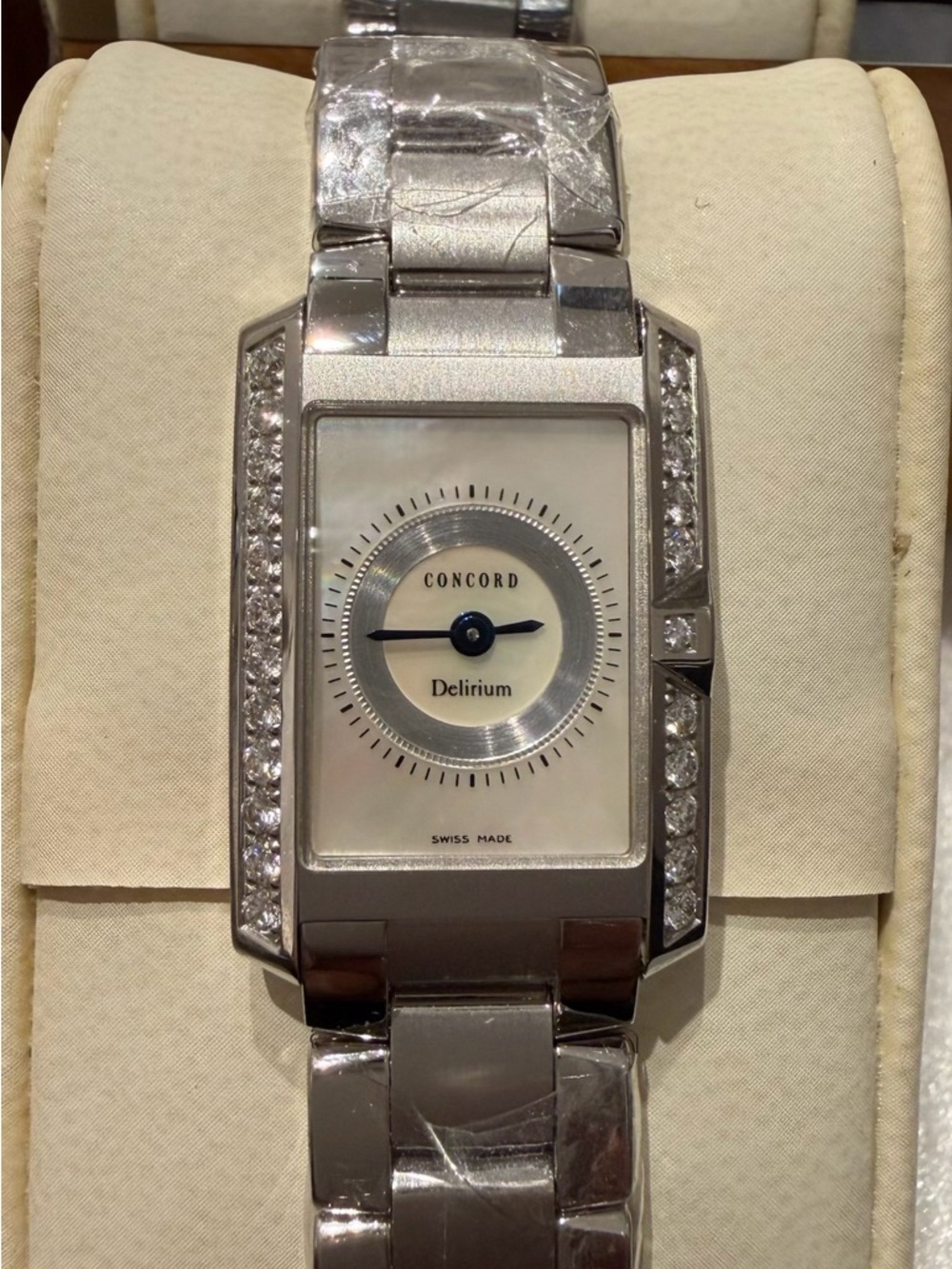 Concord Delirium 18k WG With Diamond Accent and Swiss Movement Ref# 61-C1-1420 S